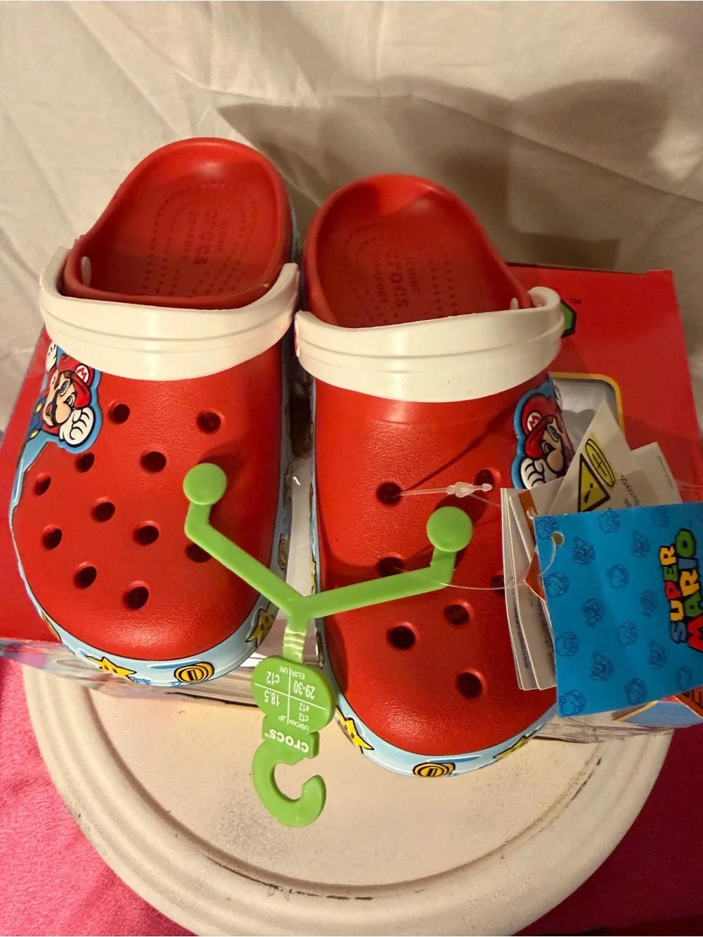 New Crocs Mario Light Up 12c and Nintendo King Boo and Luigi Toy Set
